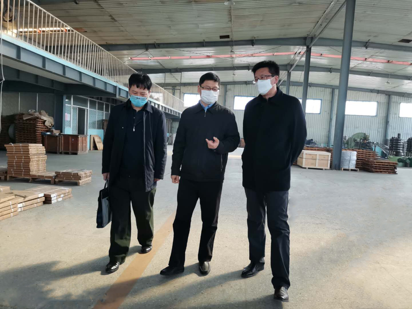 濟(jì)南市民營企業(yè)服務(wù)一隊(duì)蒞臨金鋒鋸業(yè)指導(dǎo)工作！